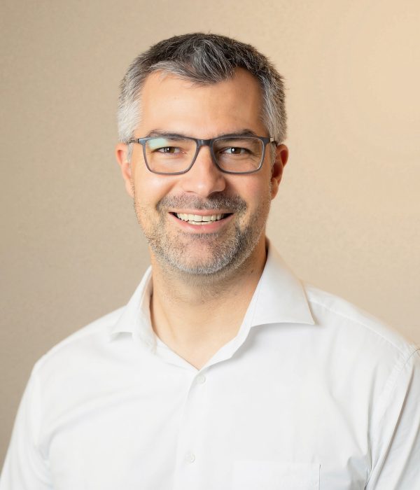 20251119_MANCAVEdesign_TobiasTheel